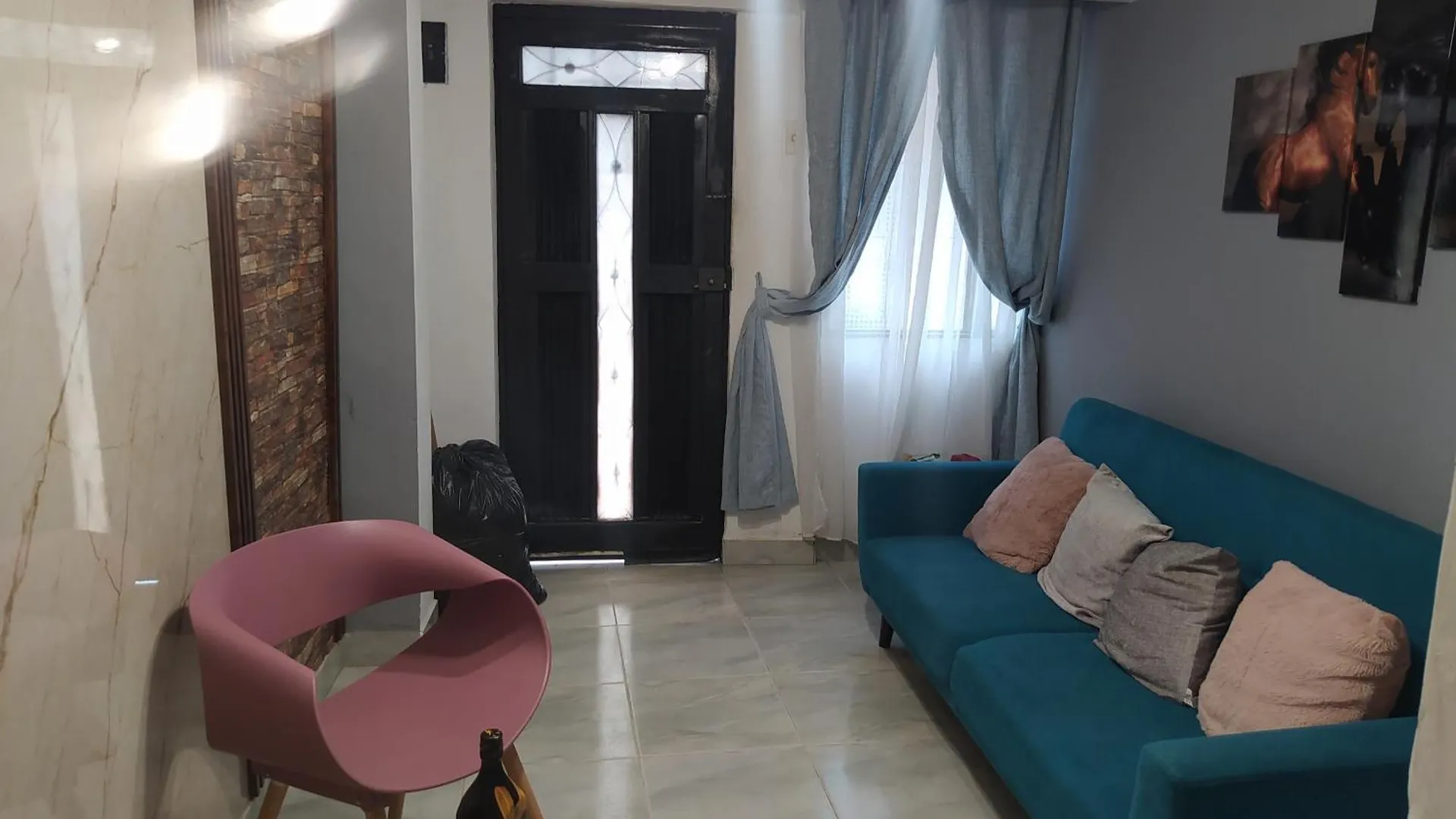 Apartment Hospedaje J&L Medellin Colombia